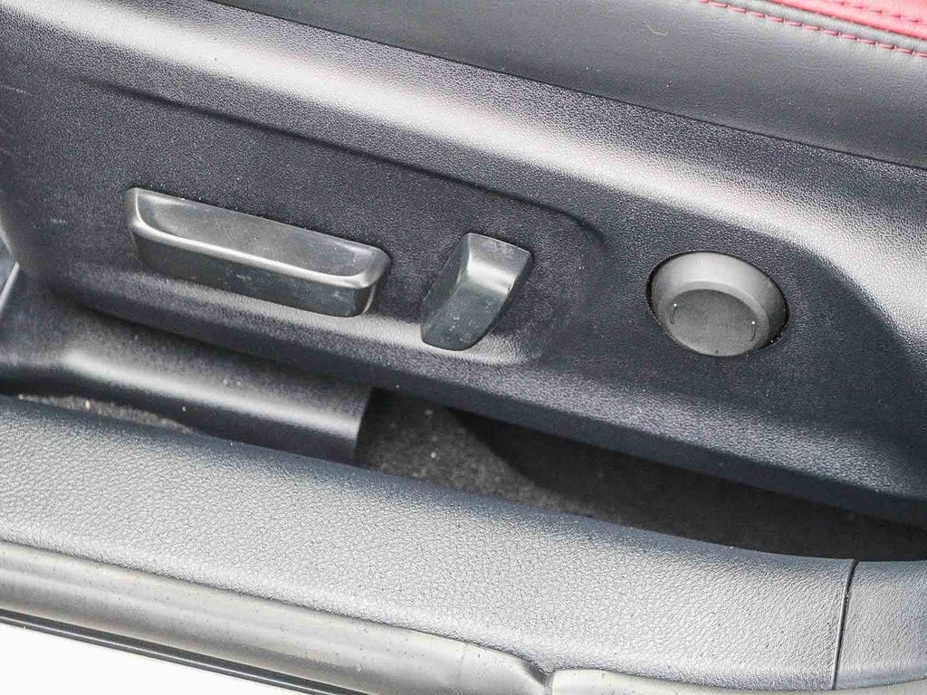 Thumbnail: 2023 Lexus IS - 25