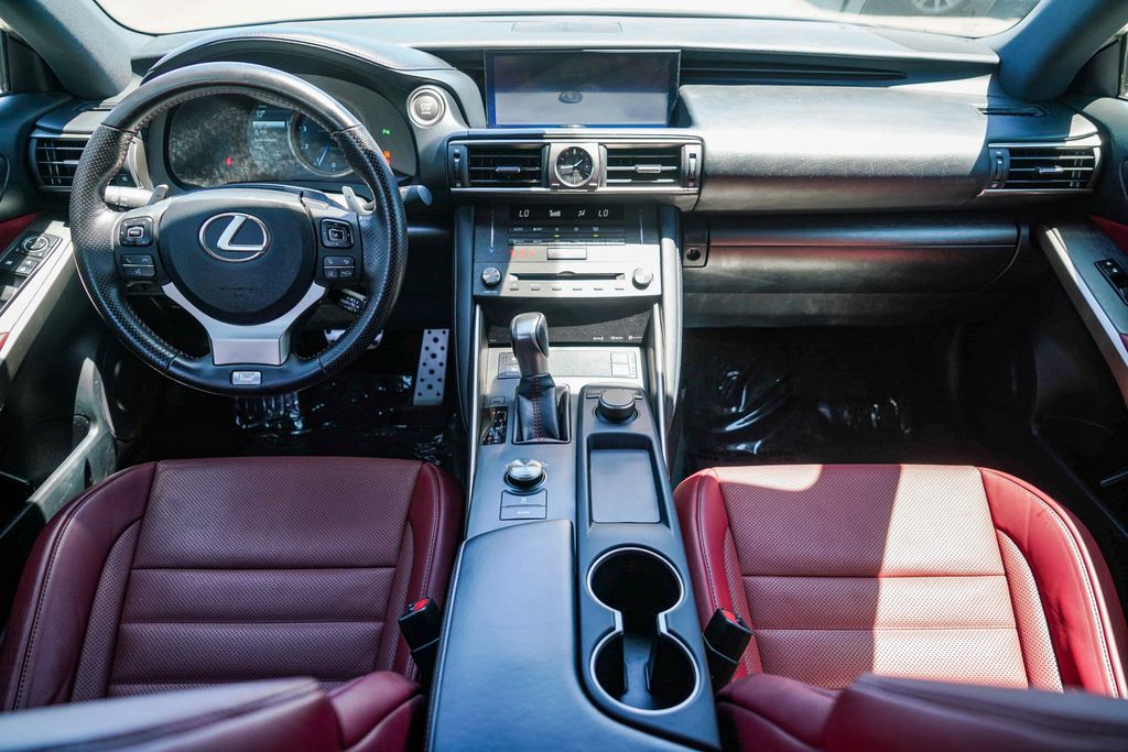 Thumbnail: 2020 Lexus IS - 2