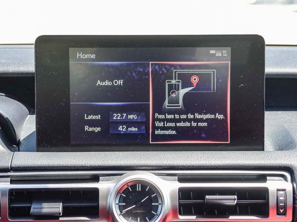 2022 Lexus IS 350 22