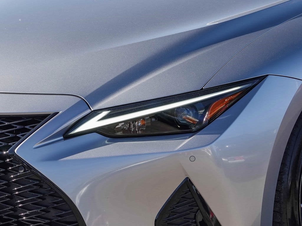 Thumbnail: 2023 Lexus IS - 20