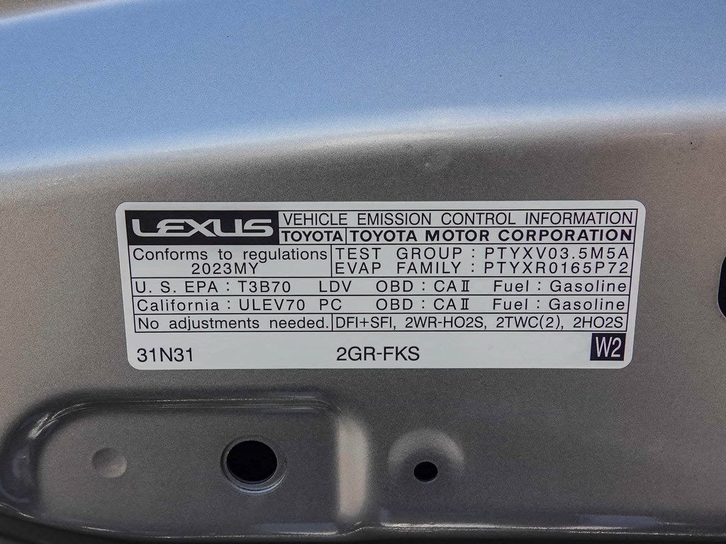 Thumbnail: 2023 Lexus IS - 17