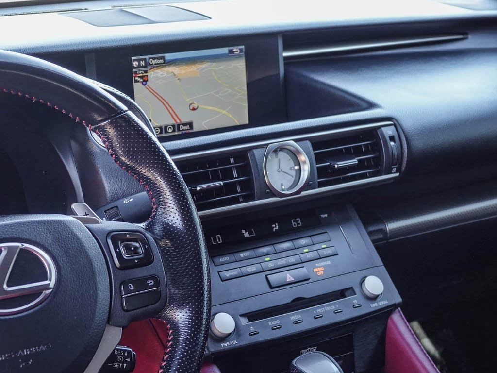 Thumbnail: 2016 Lexus RC - 12