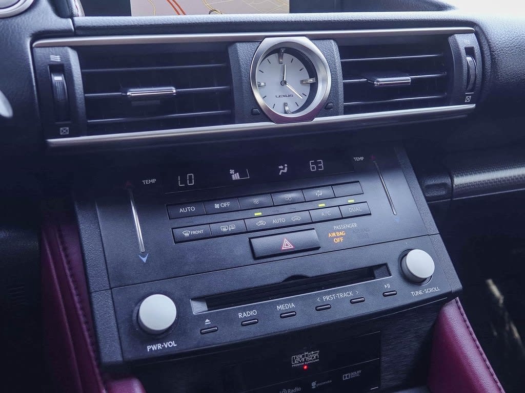 Thumbnail: 2016 Lexus RC - 26