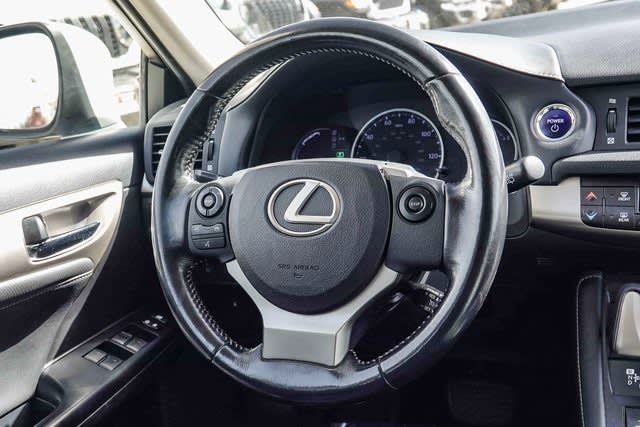 2016 Lexus CT 200h 12