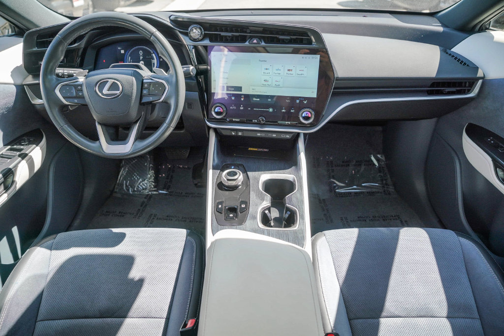 Thumbnail: 2023 Lexus RZ - 2