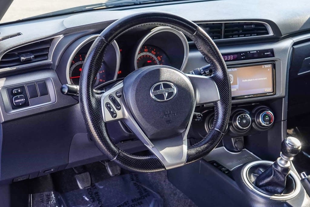 2016 Scion tC Base 9