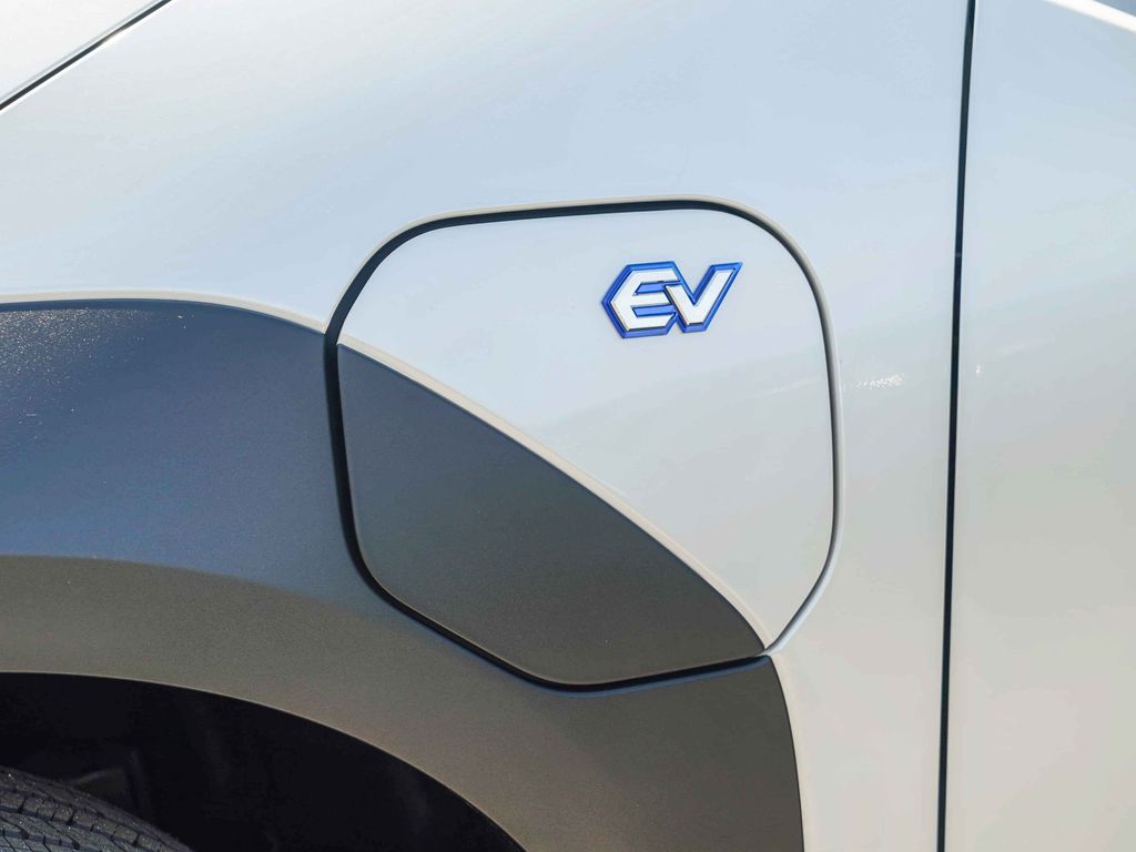Thumbnail: 2024 Subaru Solterra - 6