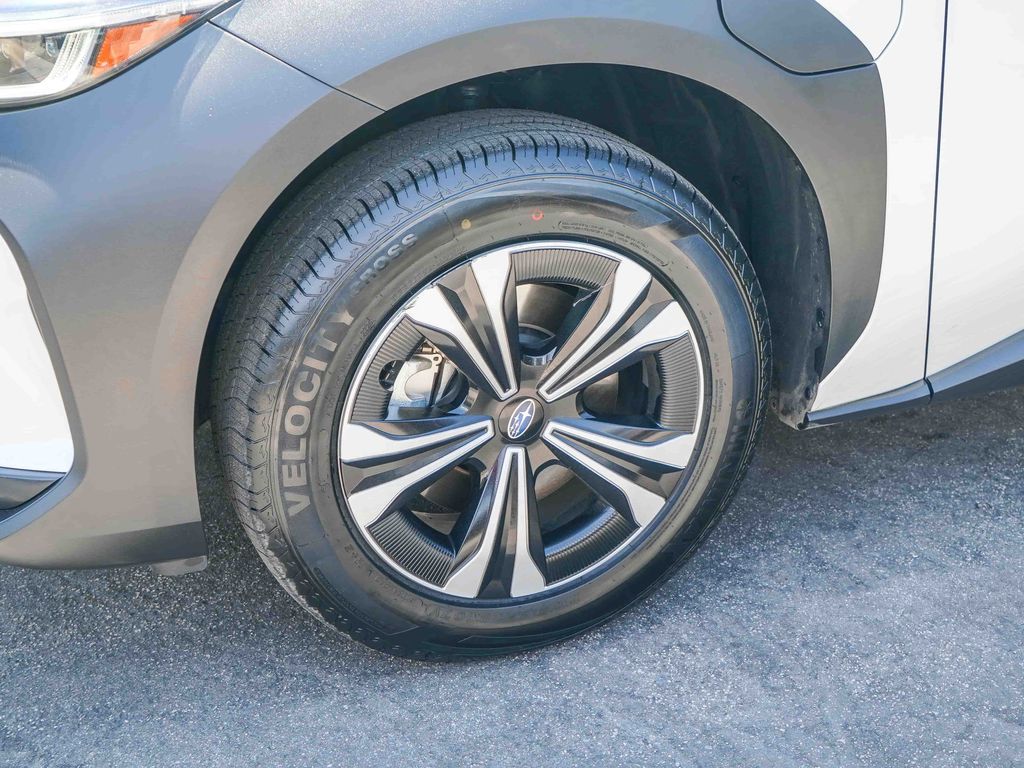 Thumbnail: 2024 Subaru Solterra - 7