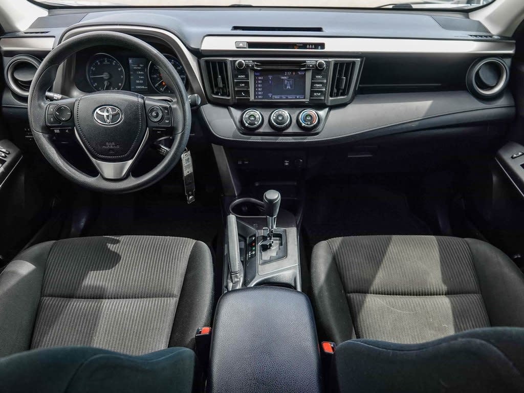 Thumbnail: 2018 Toyota RAV4 - 2