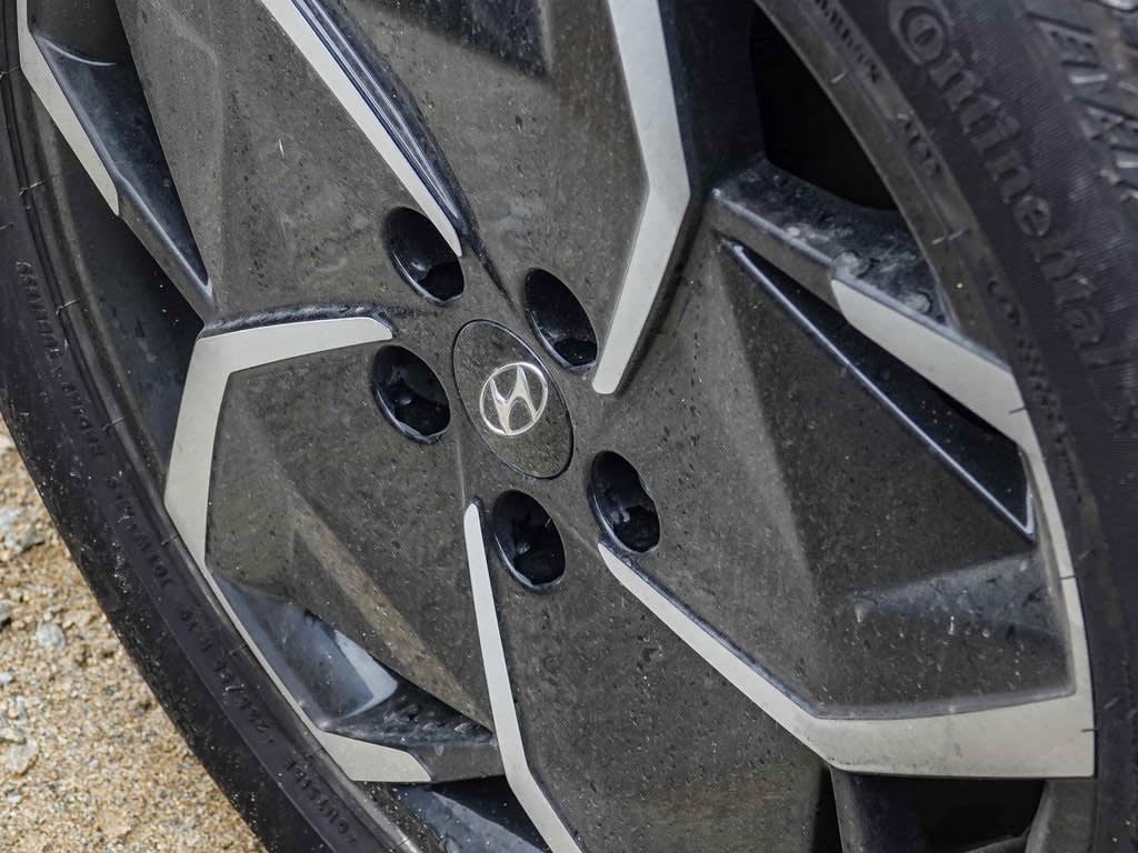 2022 Hyundai Ioniq 5 SE 7