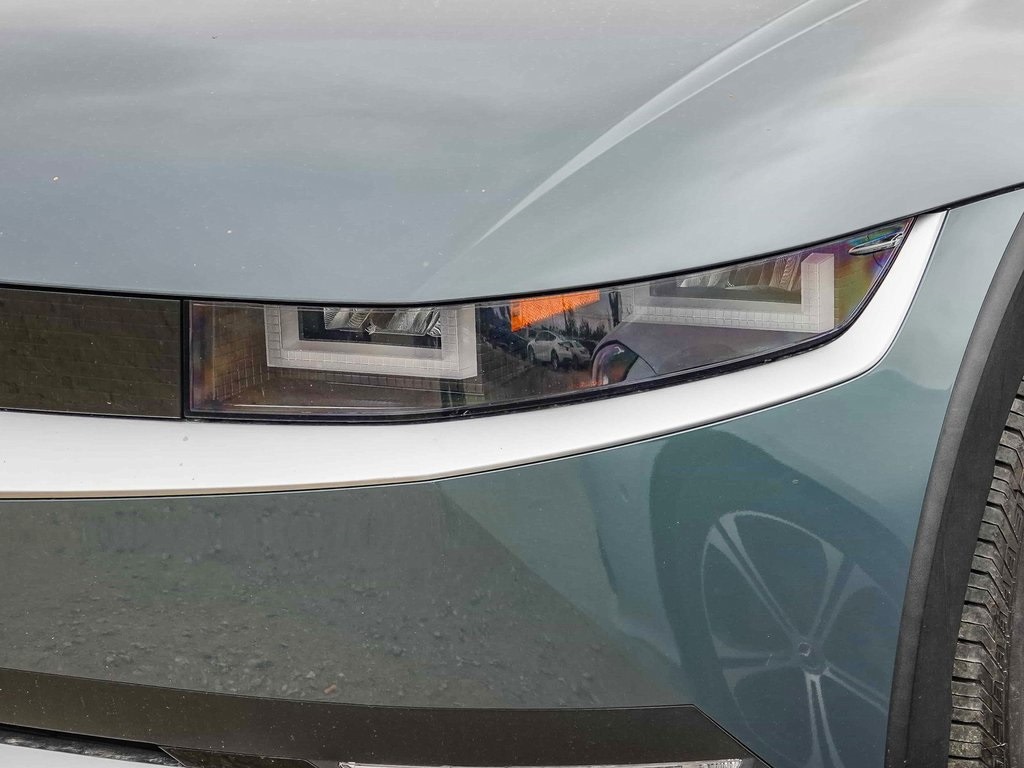 2022 Hyundai Ioniq 5 SE 11