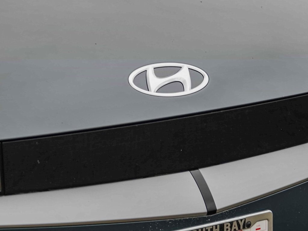 2022 Hyundai Ioniq 5 SE 10