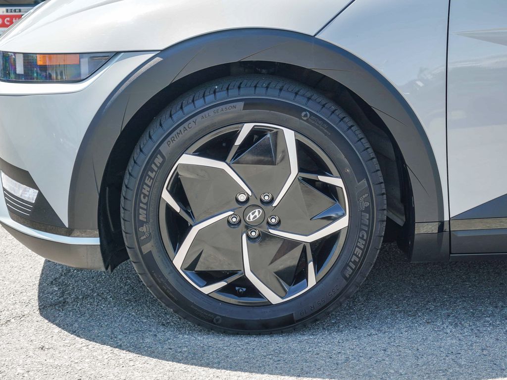 Thumbnail: 2024 Hyundai Ioniq 5 - 6