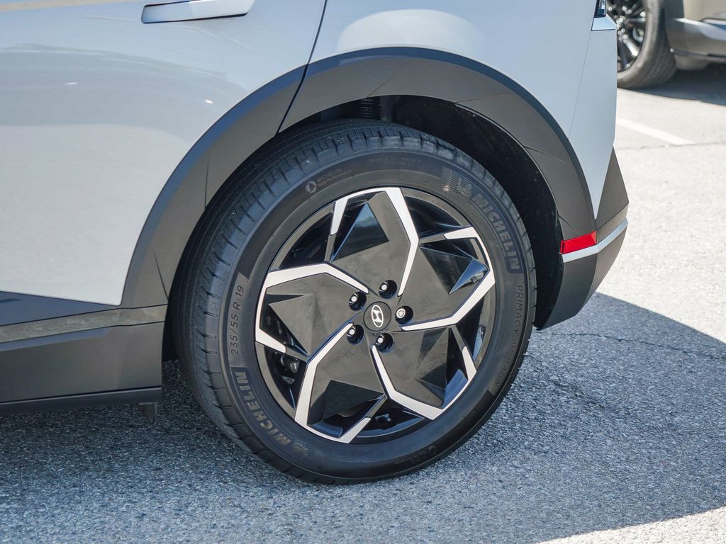 Thumbnail: 2024 Hyundai Ioniq 5 - 19