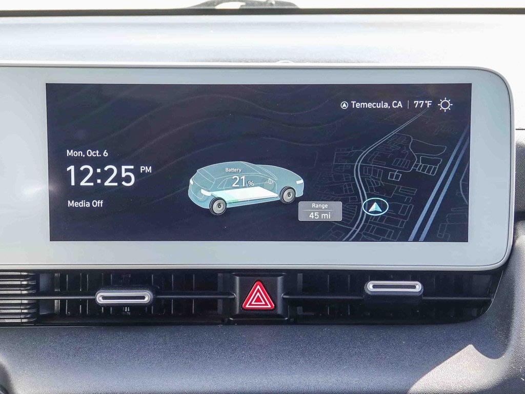 Thumbnail: 2023 Hyundai Ioniq 5 - 21