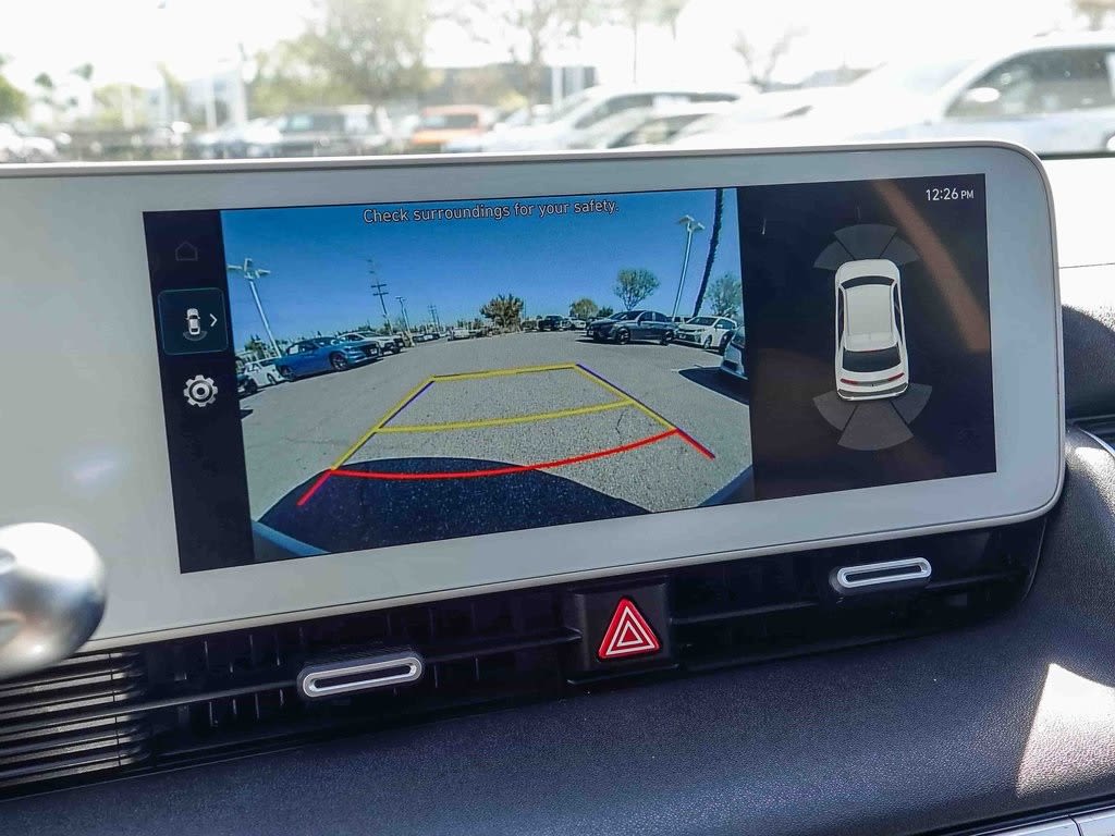 Thumbnail: 2023 Hyundai Ioniq 5 - 27