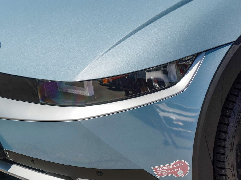 Thumbnail: 2024 Hyundai Ioniq 5 - 18