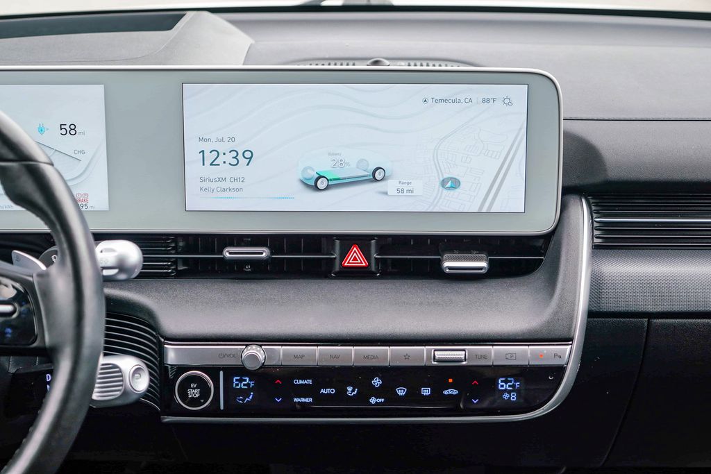 Thumbnail: 2024 Hyundai Ioniq 5 - 11