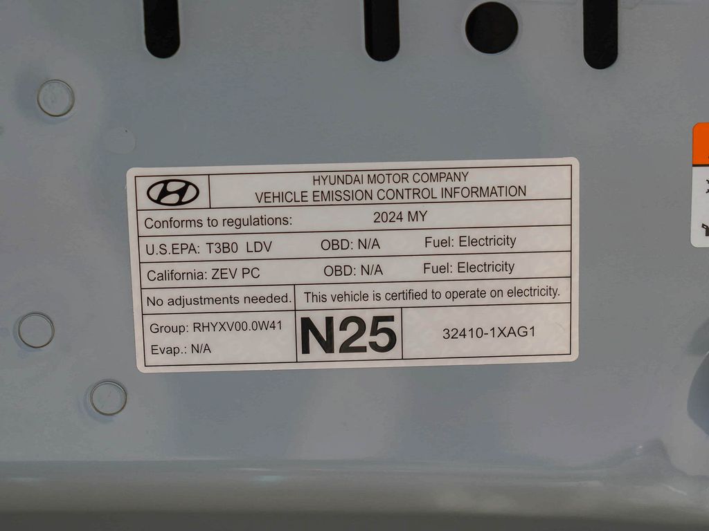 Thumbnail: 2024 Hyundai Ioniq 5 - 15