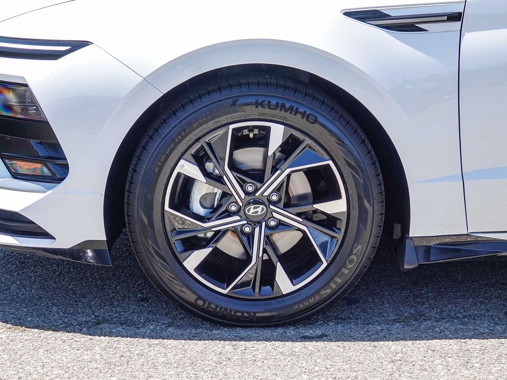 Thumbnail: 2024 Hyundai Sonata - 20