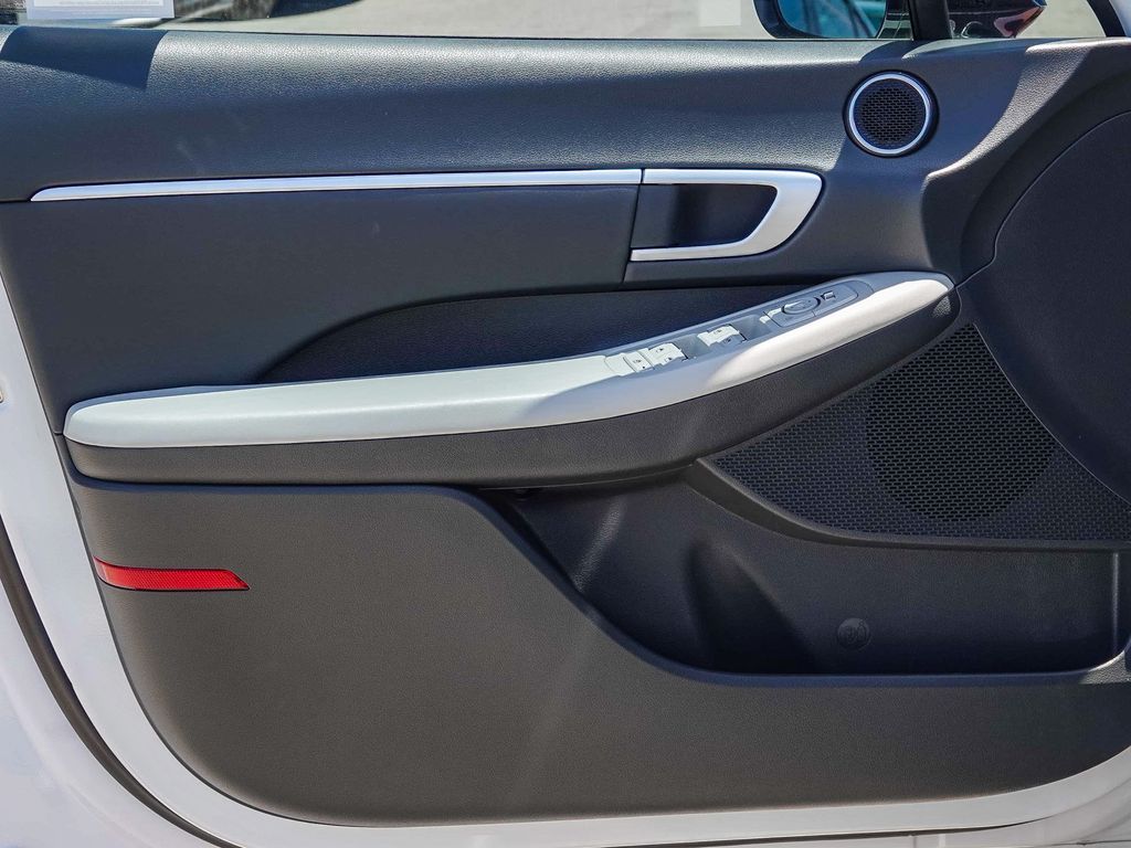 Thumbnail: 2024 Hyundai Sonata - 23