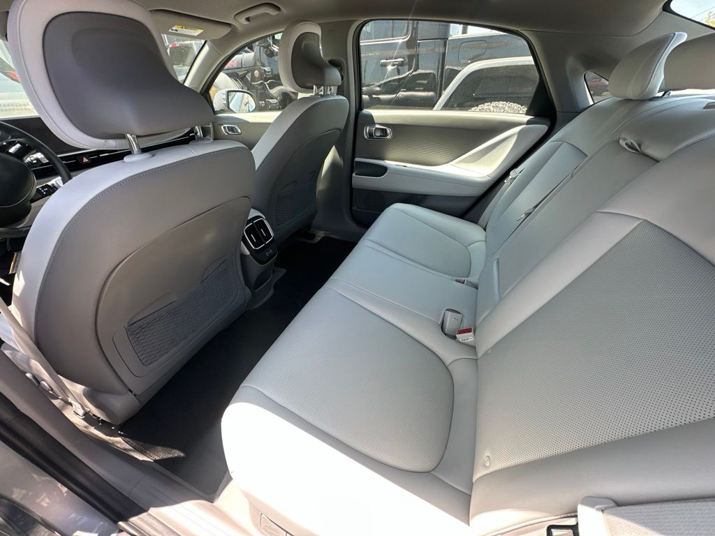 Thumbnail: 2024 Hyundai Ioniq 6 - 7