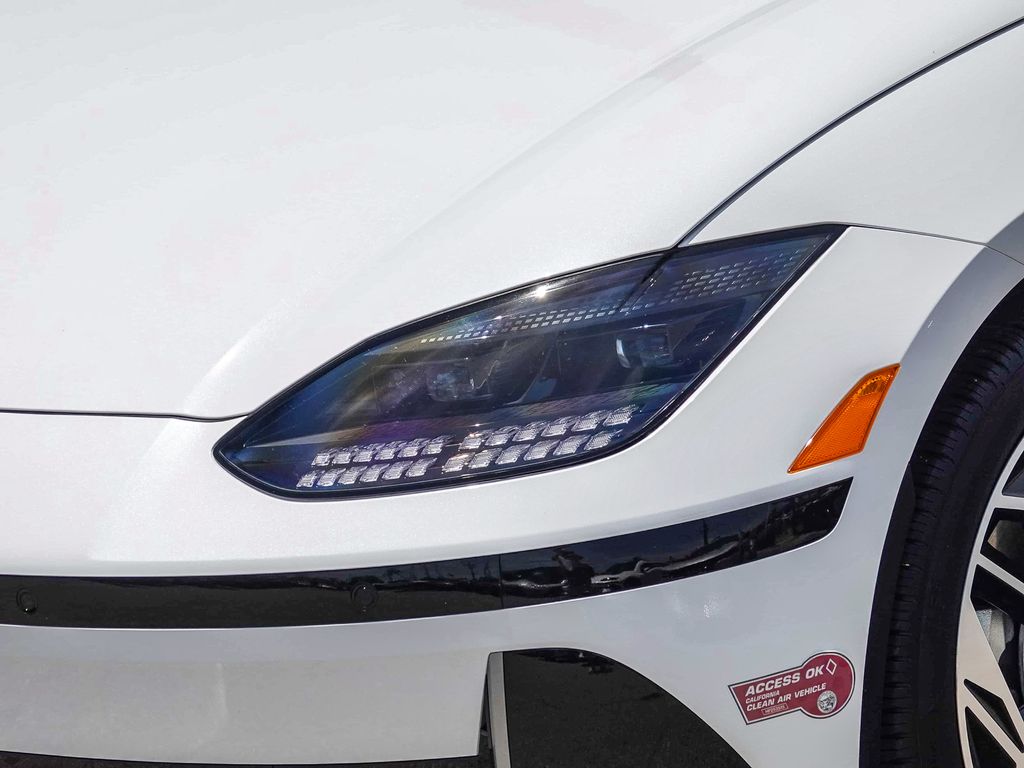 Thumbnail: 2024 Hyundai Ioniq 6 - 19