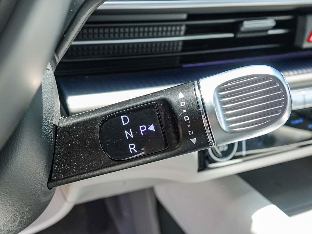 Thumbnail: 2024 Hyundai Ioniq 6 - 22