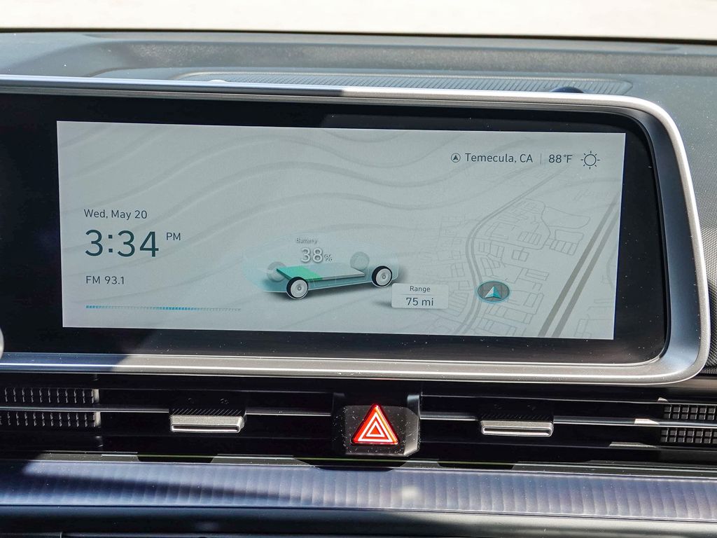 Thumbnail: 2024 Hyundai Ioniq 6 - 21