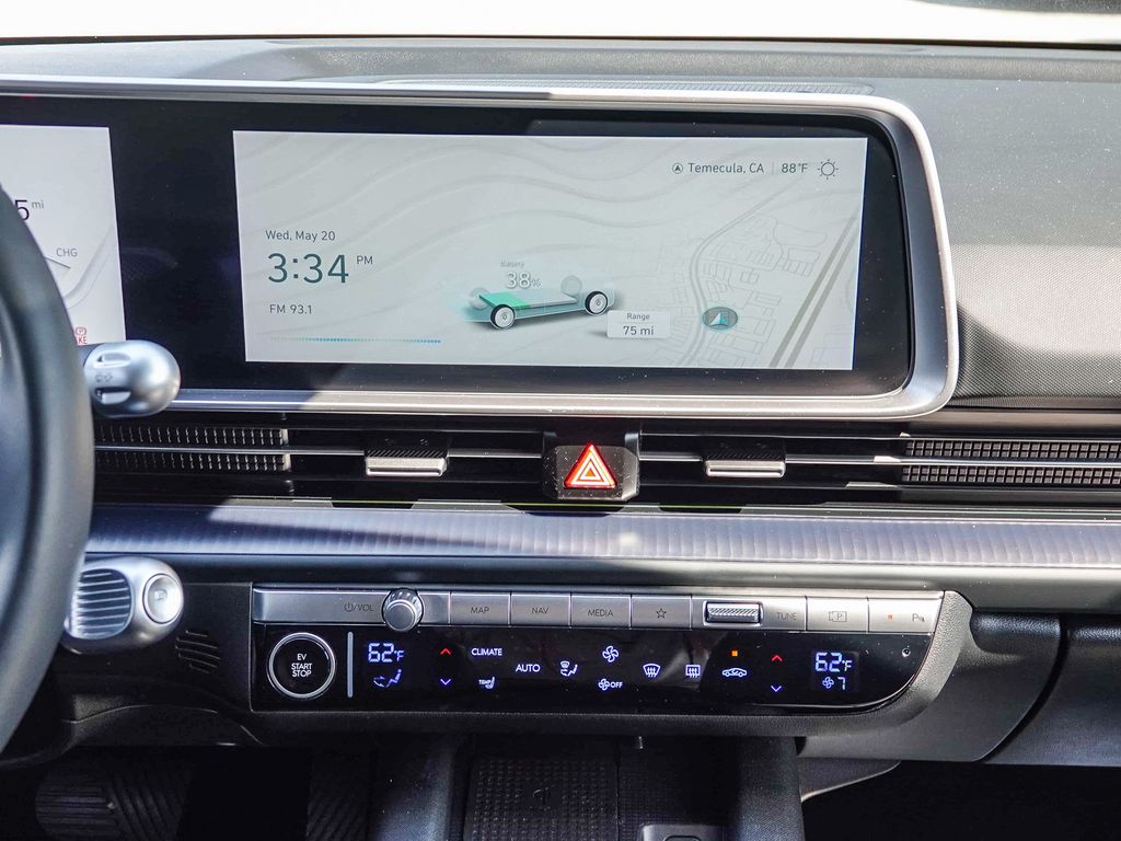 Thumbnail: 2024 Hyundai Ioniq 6 - 13