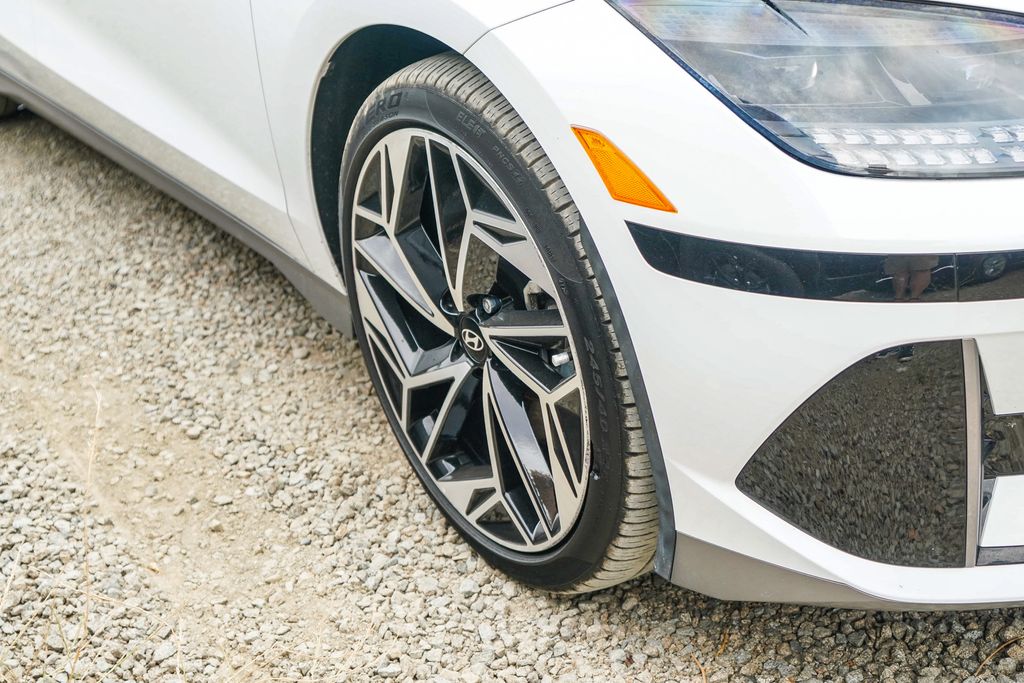 Thumbnail: 2024 Hyundai Ioniq 6 - 6
