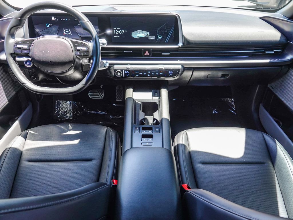 Thumbnail: 2024 Hyundai Ioniq 6 - 2
