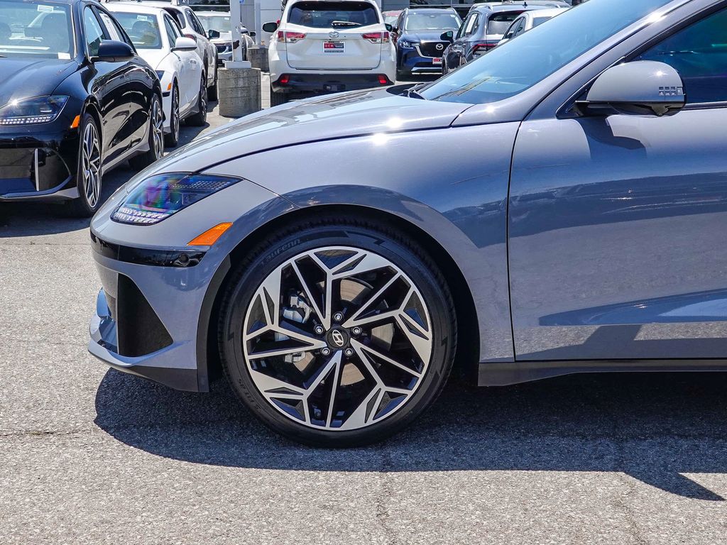 Thumbnail: 2024 Hyundai Ioniq 6 - 5