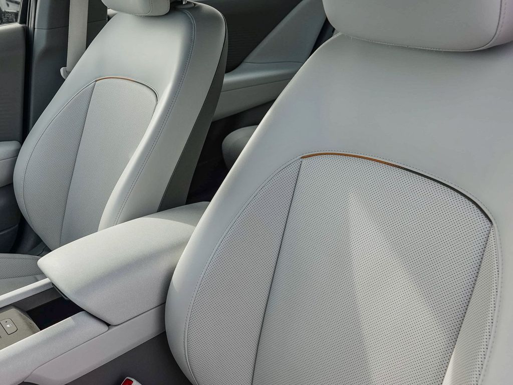 Thumbnail: 2024 Hyundai Ioniq 6 - 9