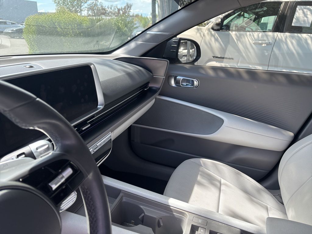 Thumbnail: 2023 Hyundai Ioniq 6 - 7