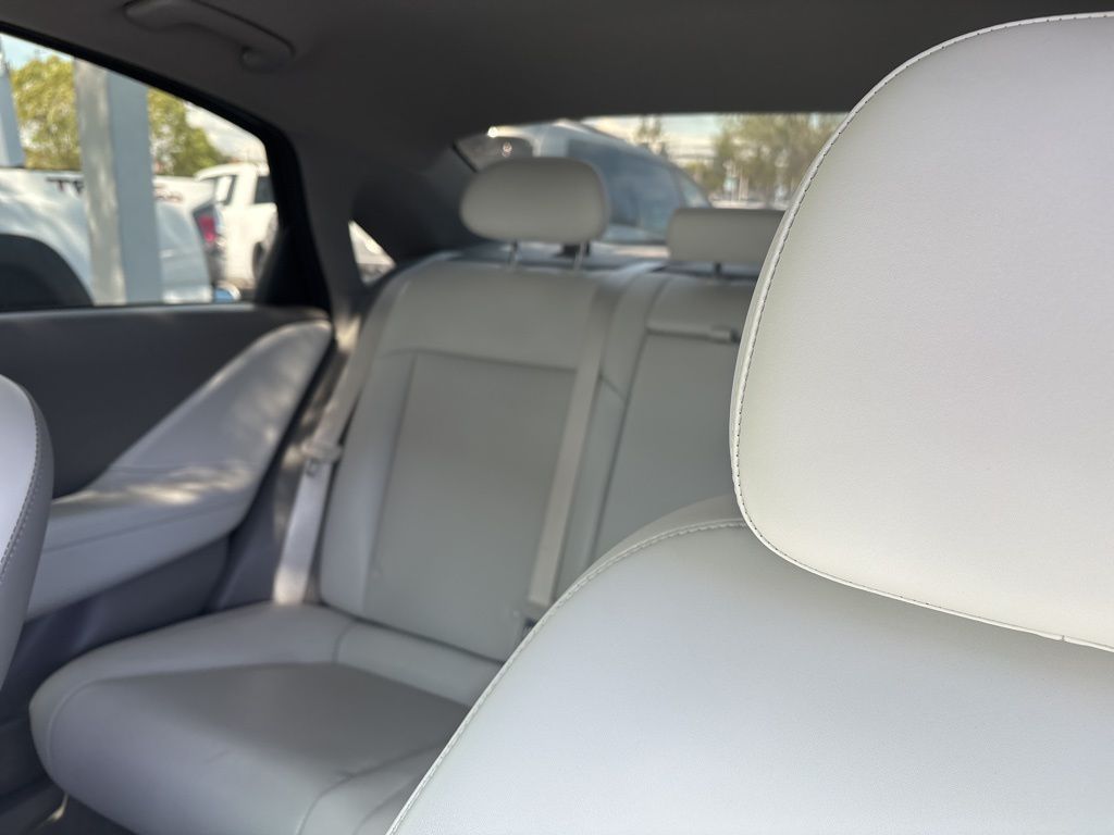 Thumbnail: 2023 Hyundai Ioniq 6 - 8