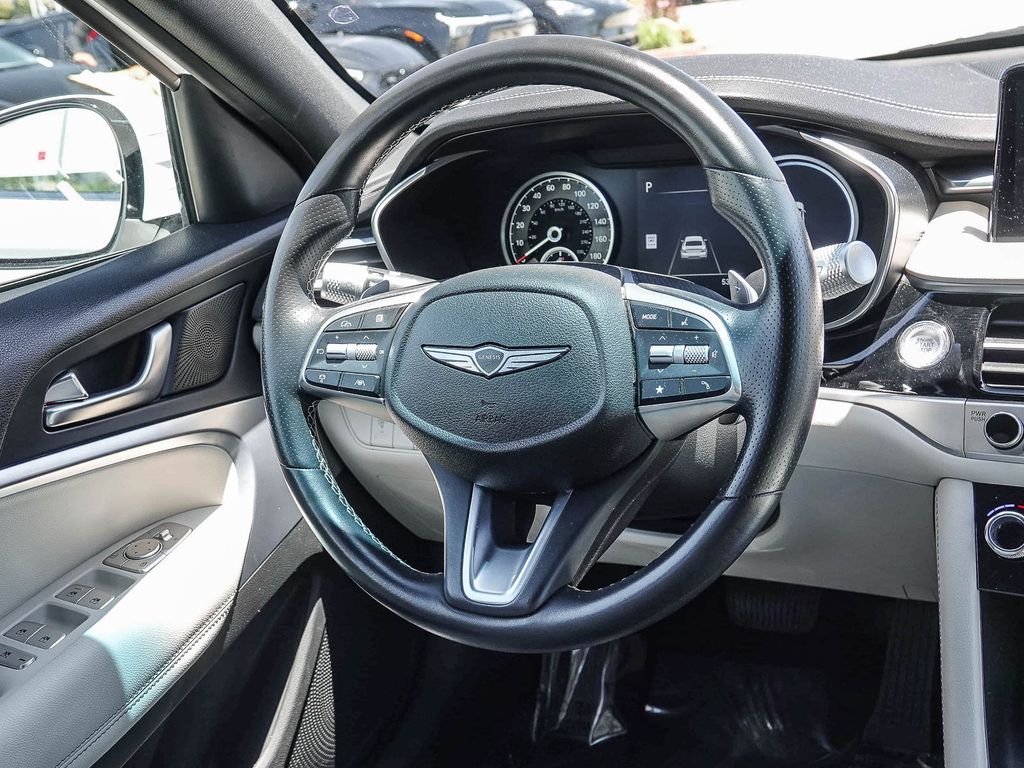 Thumbnail: 2024 Genesis G70 - 7