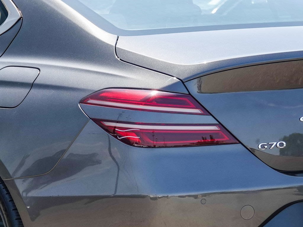 Thumbnail: 2023 Genesis G70 - 19