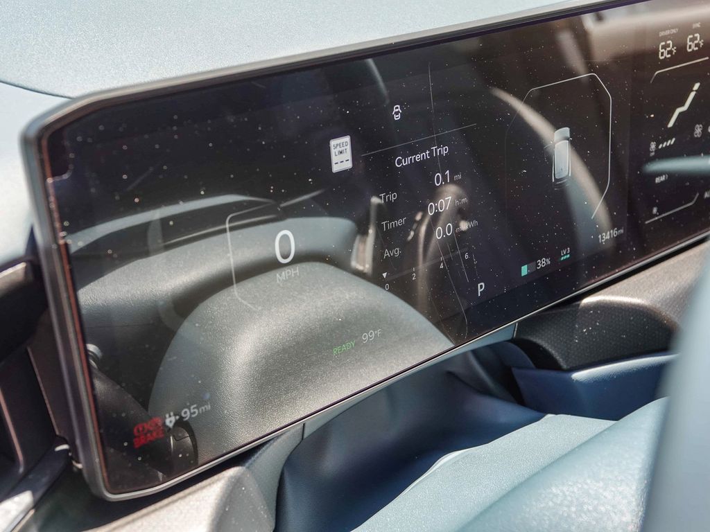 Thumbnail: 2024 Kia EV9 - 25
