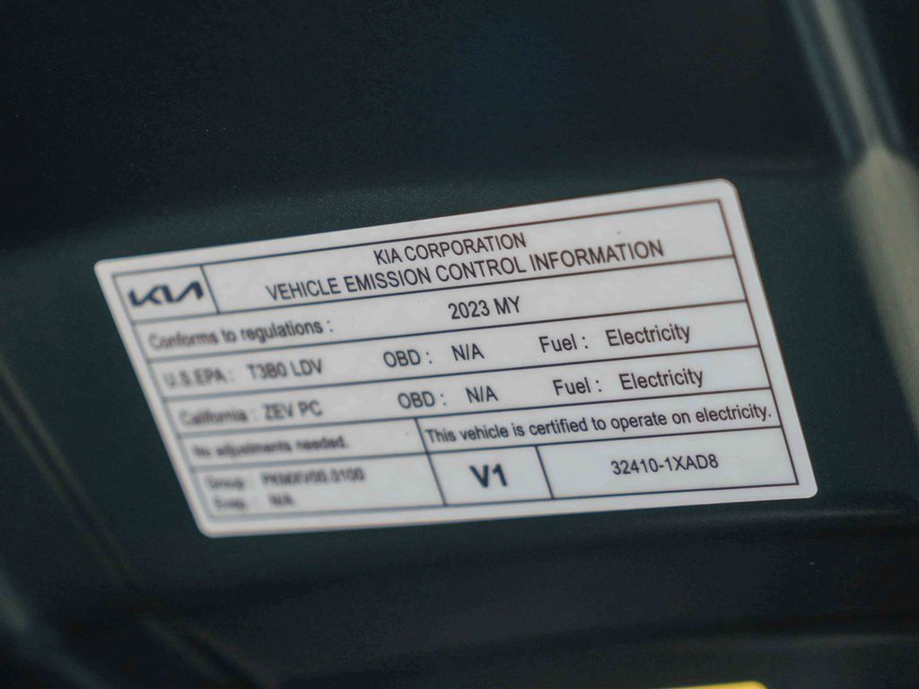 Thumbnail: 2023 Kia EV6 - 15