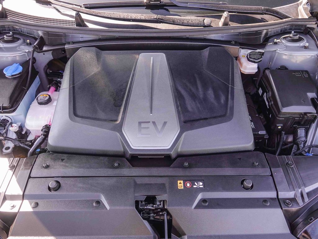 Thumbnail: 2024 Kia EV6 - 6