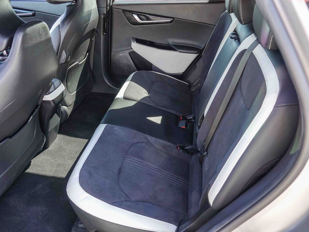 Thumbnail: 2024 Kia EV6 - 10