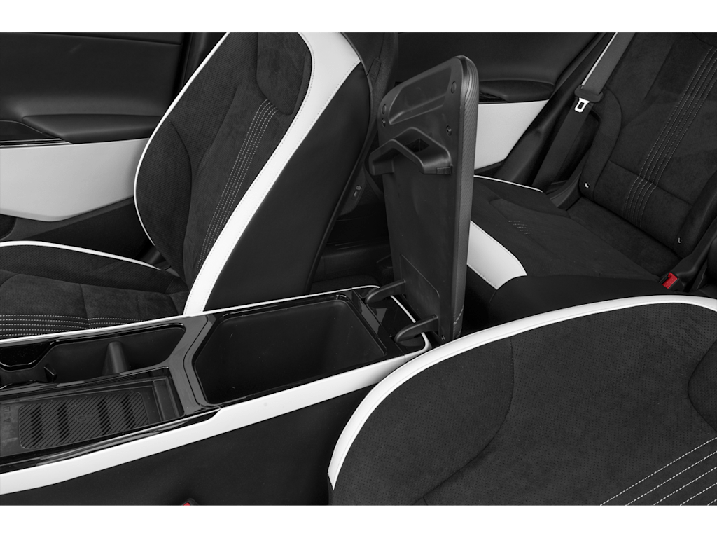 Thumbnail: 2023 Kia EV6 - 11