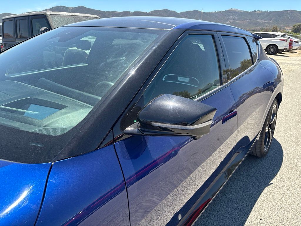 Thumbnail: 2023 Kia EV6 - 6