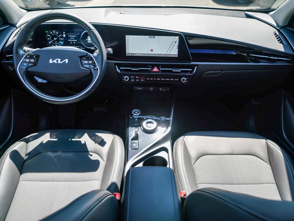 Thumbnail: 2024 Kia Niro - 2