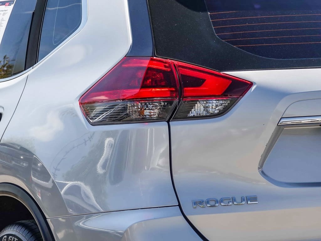 Thumbnail: 2018 Nissan Rogue - 6