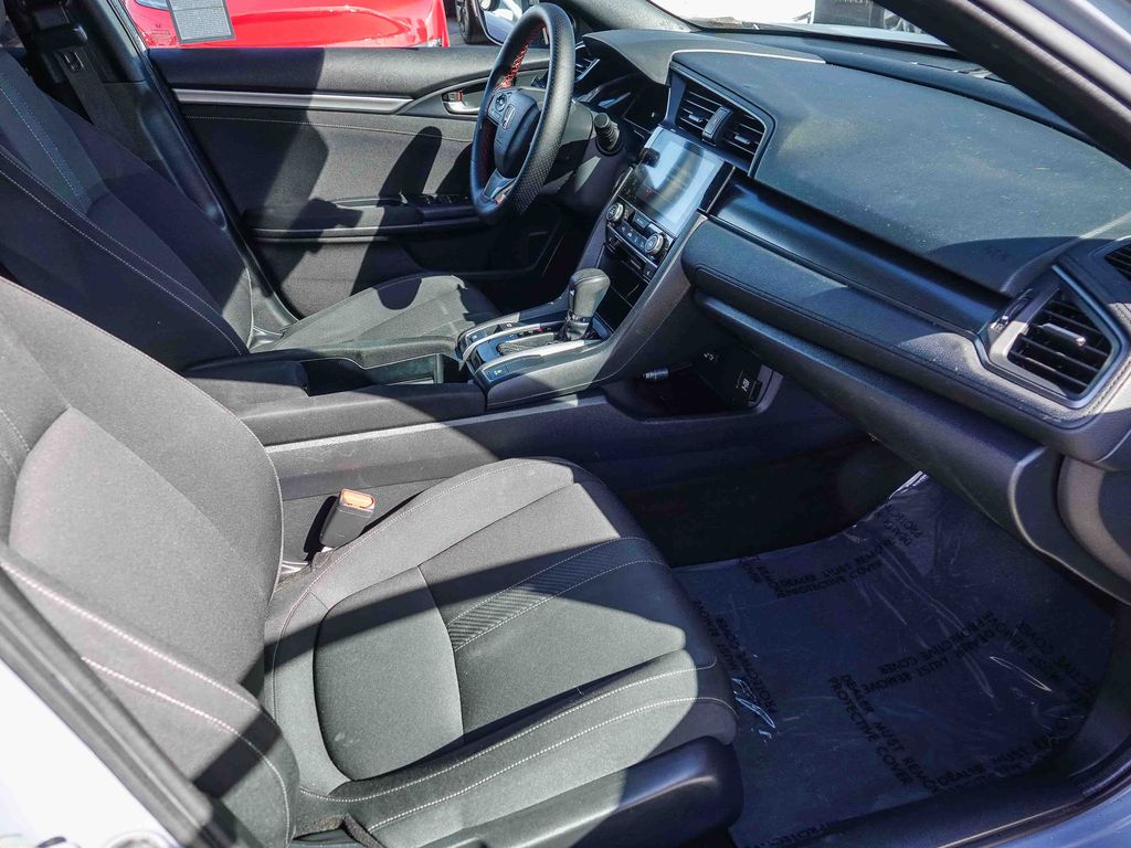 Thumbnail: 2018 Honda Civic - 9