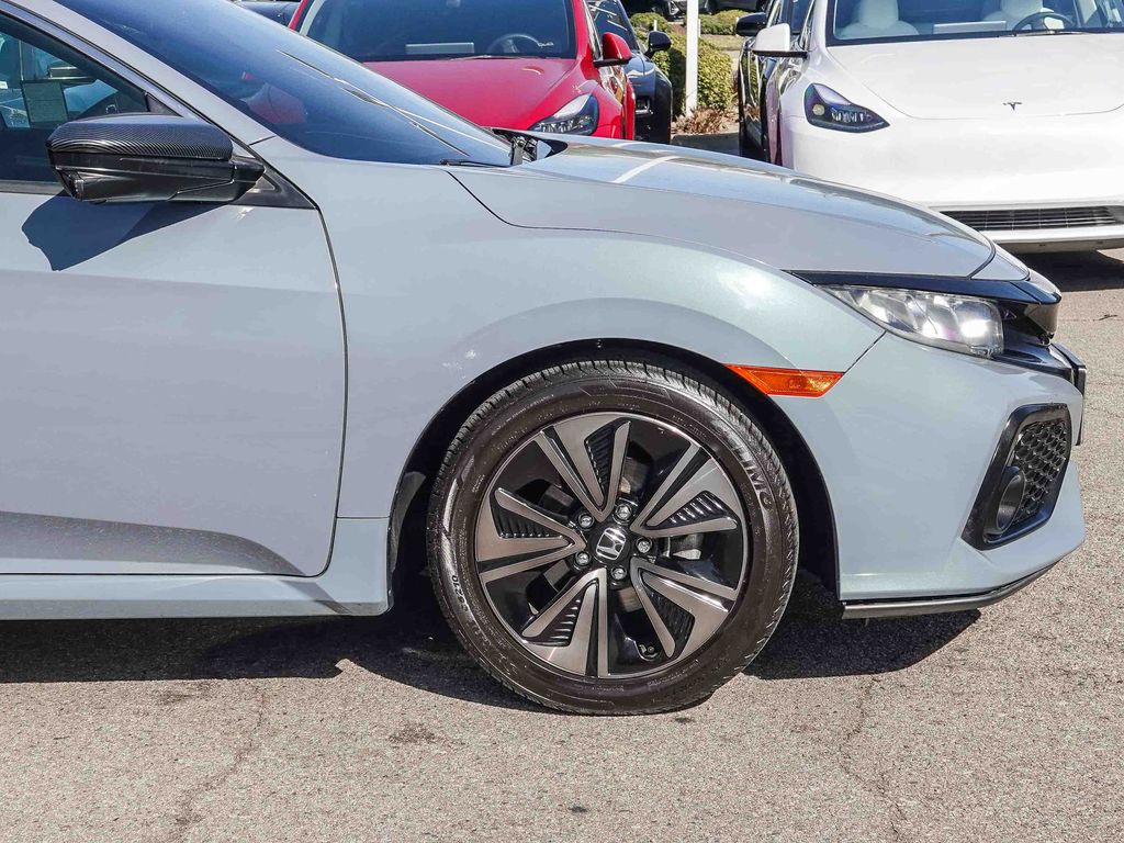 Thumbnail: 2018 Honda Civic - 6