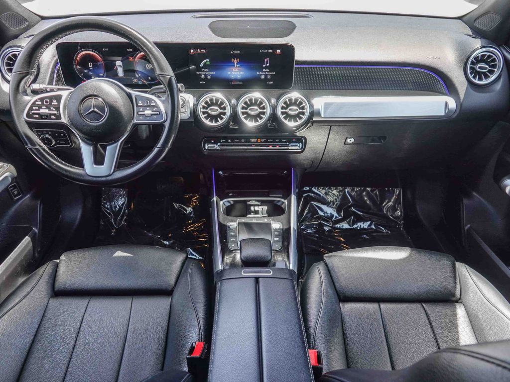 Thumbnail: 2021 Mercedes-Benz GLB - 2