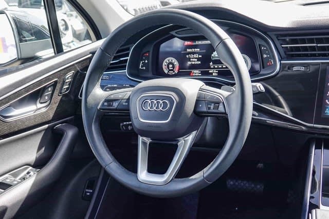 2023 Audi Q7 Premium 8